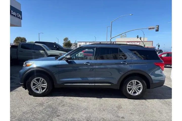 $22988 : Ford Explorer 2020 AWD XLT 4 image 3
