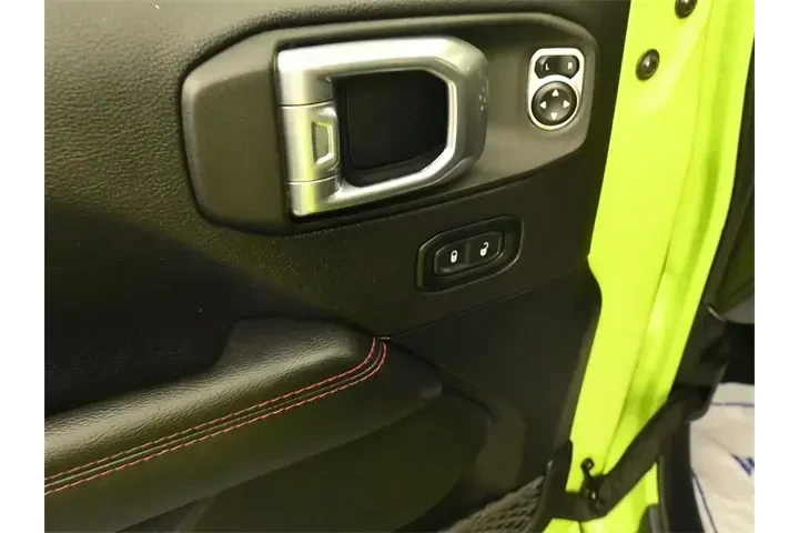 $31859 : Jeep Wrangler 2021 4x4 Rubic image 10