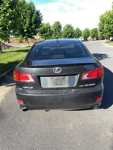 $11934 : PRE-OWNED 2010 LEXUS IS 250 image 8