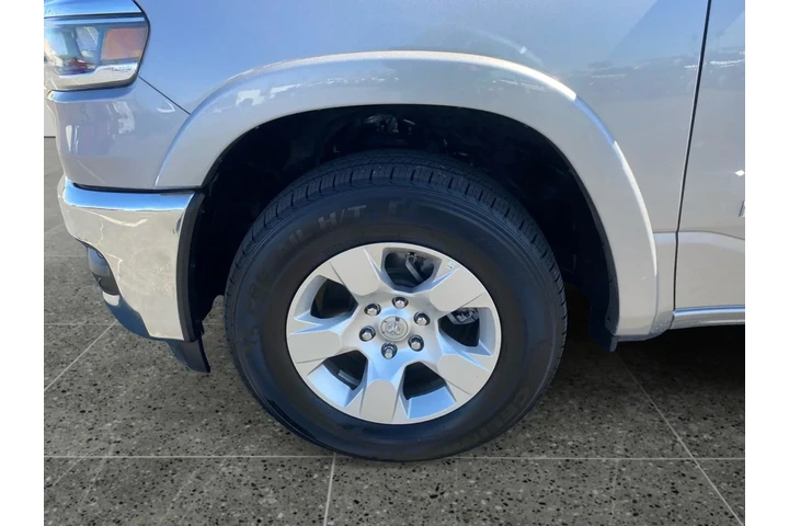 $39410 : Ram 1500 2025 image 8