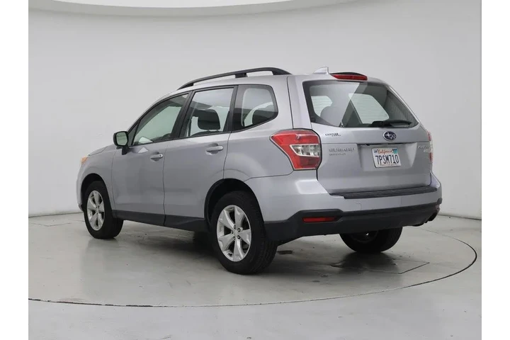 $15998 : Subaru Forester 2016 AWD 2.5 image 2