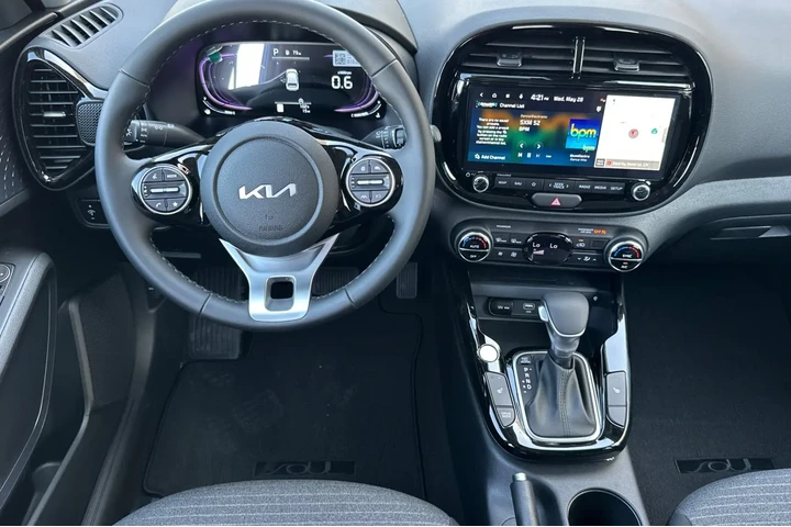 $26485 : New 2025 Soul EX image 10