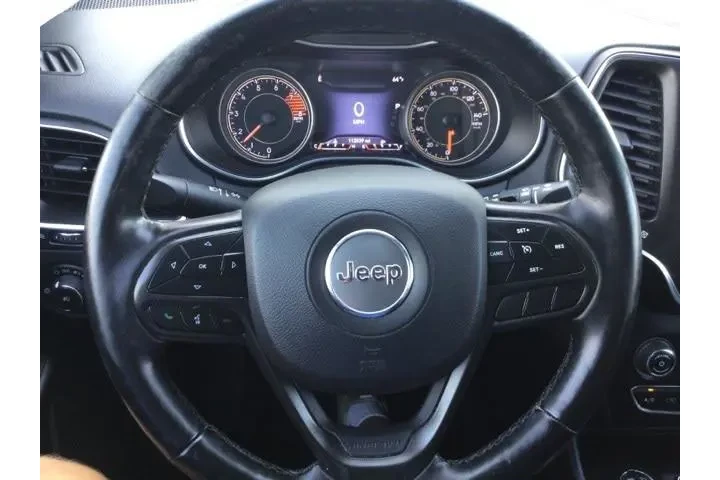 $14920 : Jeep Cherokee 2020 4x4 Trail image 9