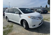 $12999 : Toyota Sienna 2017 LE 7-Pass thumbnail
