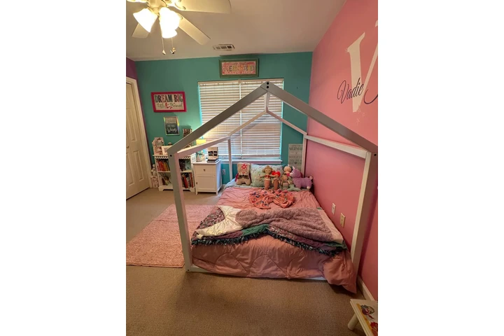 Jackelyns Cleaning Service image 6