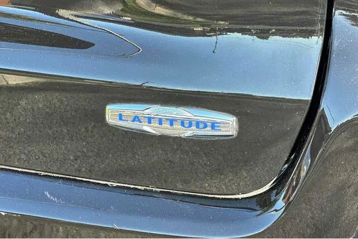 $12540 : Jeep Compass 2018 Latitude 4 image 9