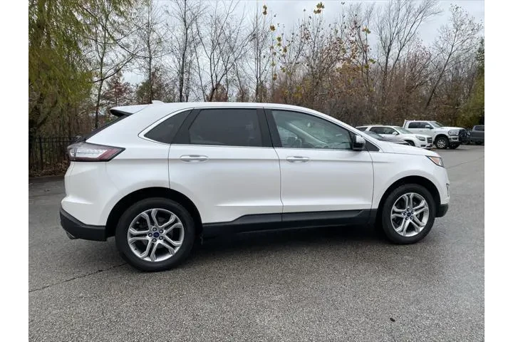 $14189 : Ford Edge 2018 Titanium 4dr image 8