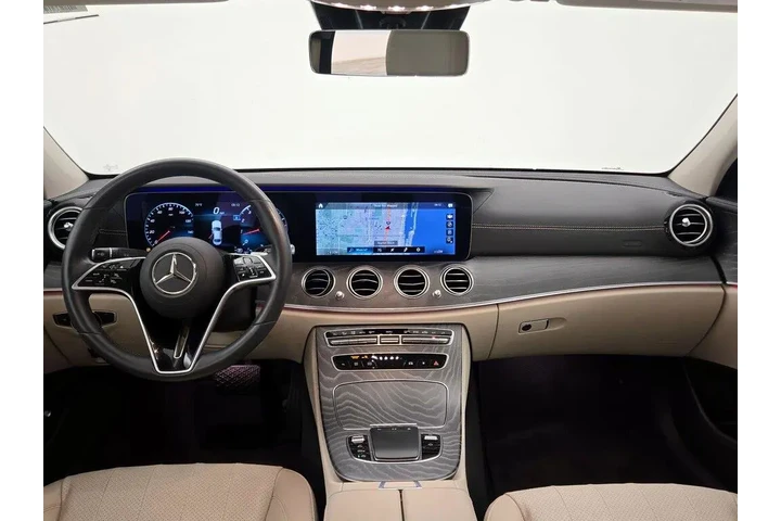 $28998 : Mercedes-Benz E-Class 2021 E image 9