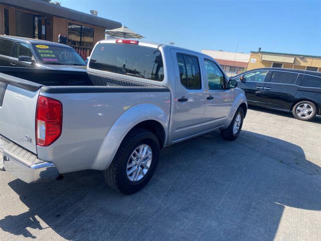 $17999 : 2016 Frontier SV image 4