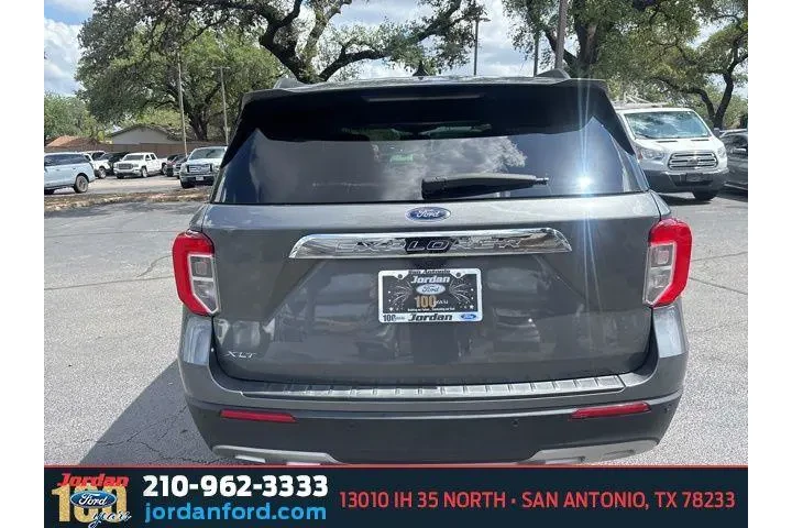 $29945 : Ford Explorer 2023 XLT 4dr S image 5