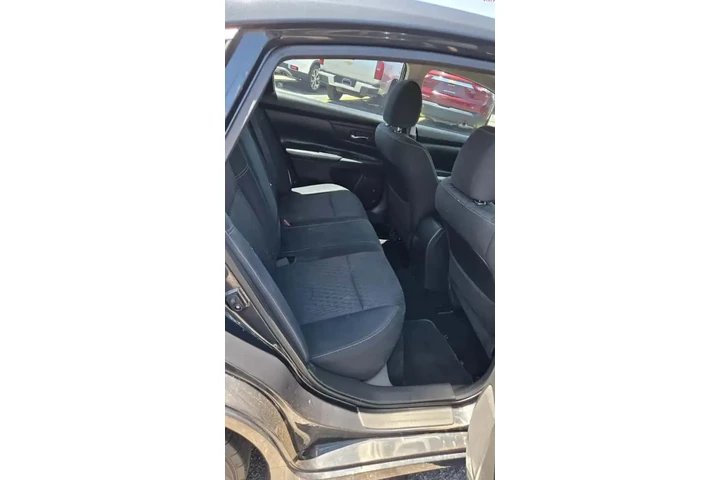 2017 NISSAN ALTIMA2017 NISSAN image 7