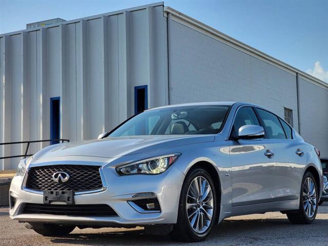 $13990 : 2018 Q50 3.0T Luxe image 4