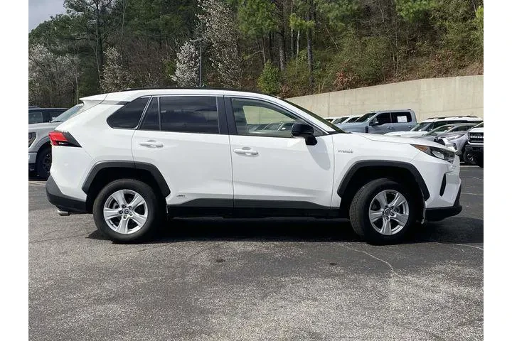 $20990 : Toyota RAV4 Hybrid 2020 AWD image 2
