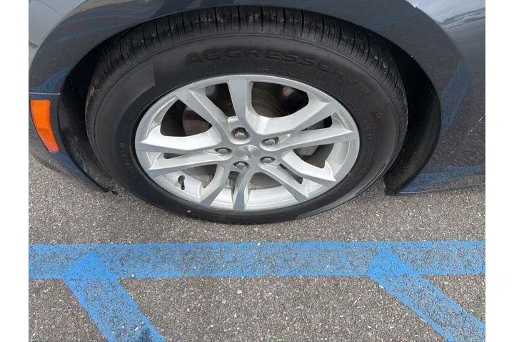 $18990 : Chevrolet Camaro 2020 LS 2dr image 10