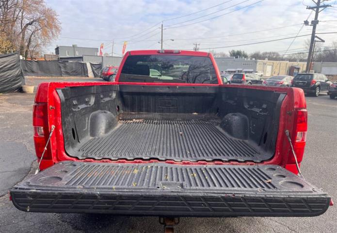 $3995 : 2008 Silverado 1500 Work Truck image 8