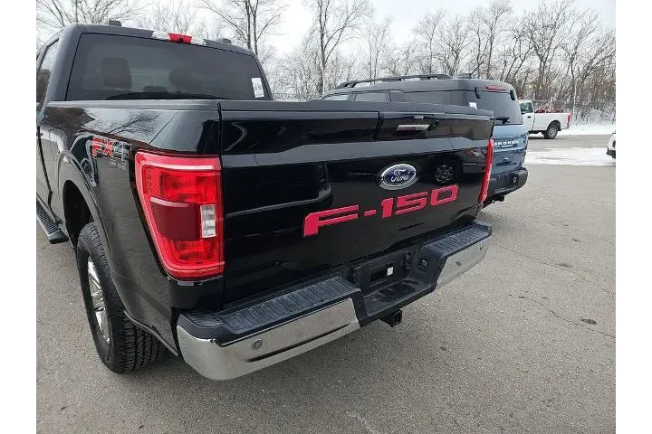 $32999 : Ford F-150 2022 4x4 XLT 4dr image 5