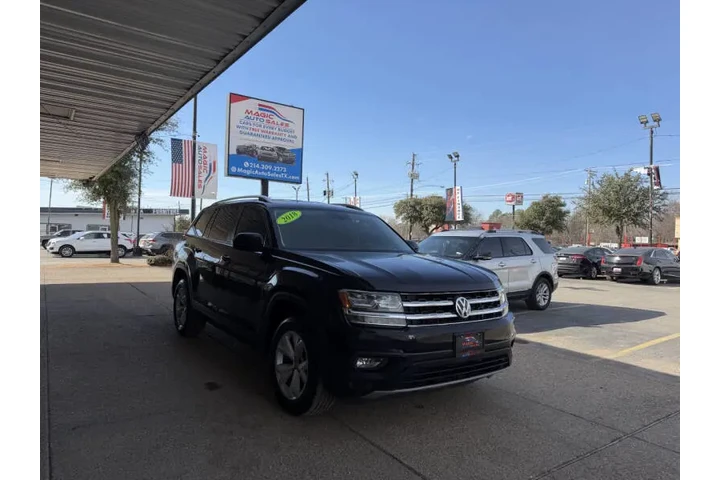 $15499 : 2018 Atlas V6 SE image 3