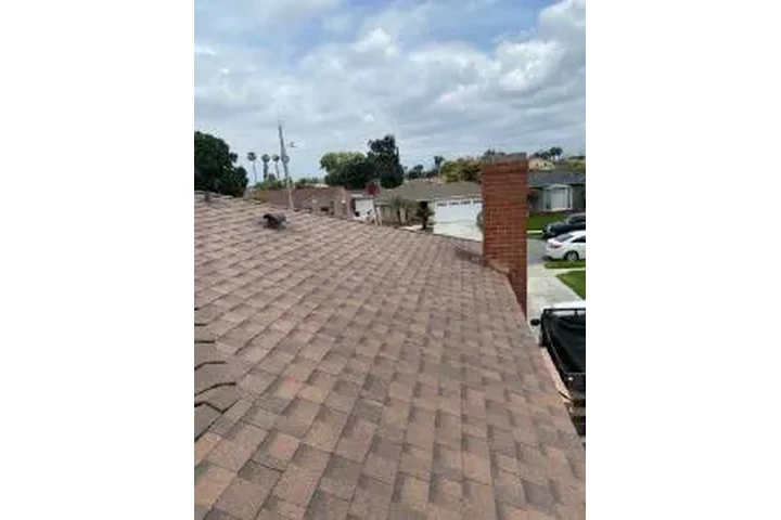 🌟🏠 SANTA CRUZ ROOFING 🏠🌟 image 2