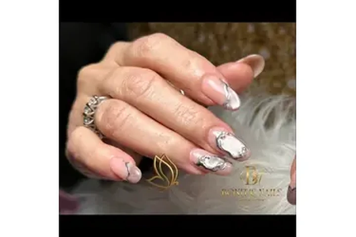 Bonitas Nail Salon & Academy image 5