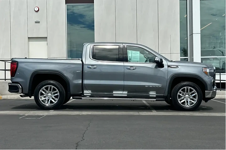 $39900 : GMC Sierra 1500 2021 4x2 SLT image 2