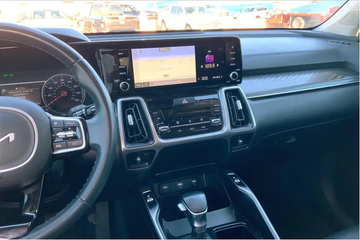 $25162 : Kia Sorento 2022 S 4dr SUV image 6