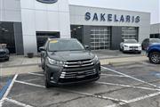 2017 Highlander SUV V-6 cyl