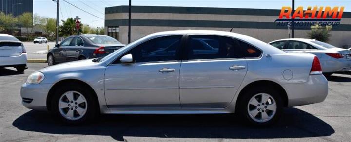 $5497 : 2009  Impala LT image 9
