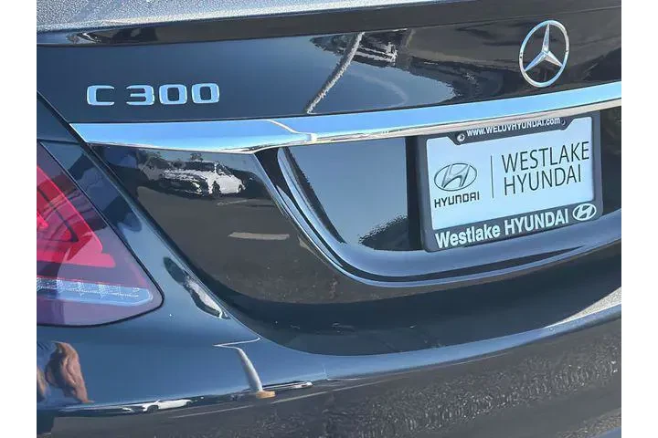 $21990 : Mercedes-Benz C-Class 2020 C image 6