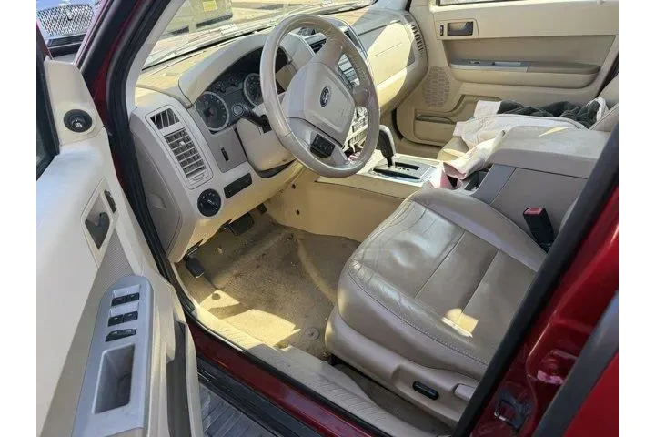 $7995 : Ford Escape 2011 XLT 4dr SUV image 9