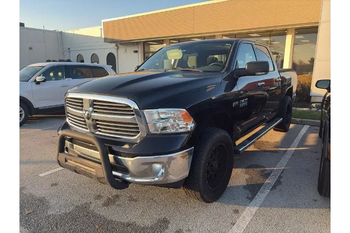 $27500 : Ram 1500 2017 4x4 SLT 4dr Cr image 2