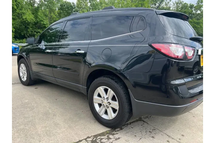 $7295 : 2014 Traverse LT image 9