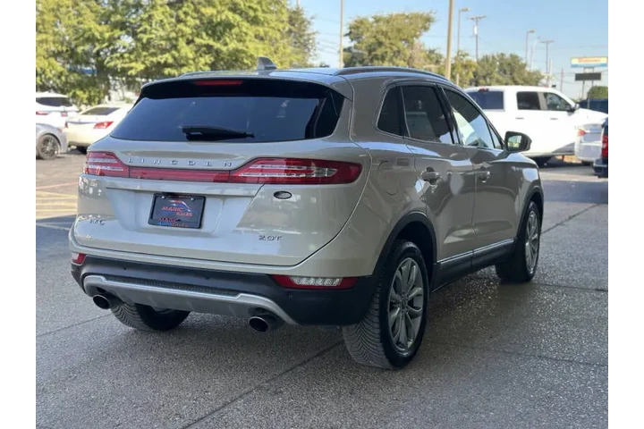 $16499 : 2018 MKC Select image 9