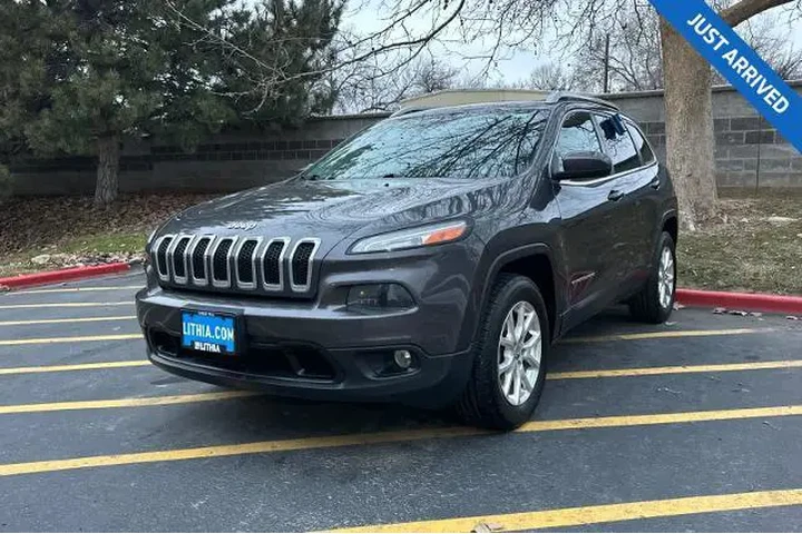 $10995 : Jeep Cherokee 2016 4x4 Latit image 1