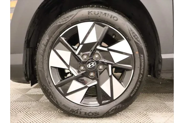 $20116 : Hyundai KONA 2024 SEL 4dr Cr image 6