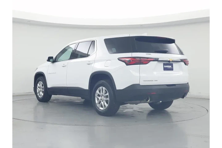 $28998 : Chevrolet Traverse 2023 4x4 image 2