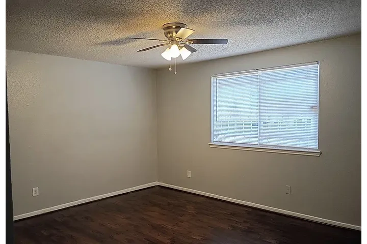 $1100 : HOUSE FOR RENT IN MISSOURI image 9