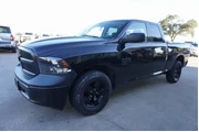 $24988 : Ram 1500 Classic 2022 4x2 Tr thumbnail