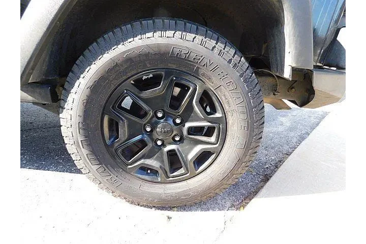 $18933 : Jeep Wrangler 2016 4x4 Sport image 10