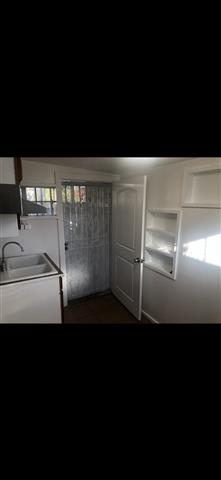 $1550 : Apartamento - estilo casita image 3