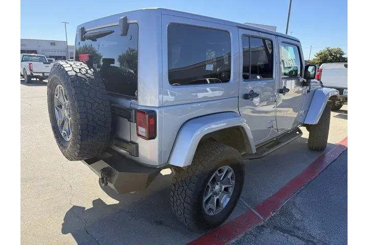 $25898 : Jeep Wrangler Unlimited 2017 image 3