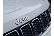 $13999 : Jeep Grand Cherokee 2019 4x4 thumbnail