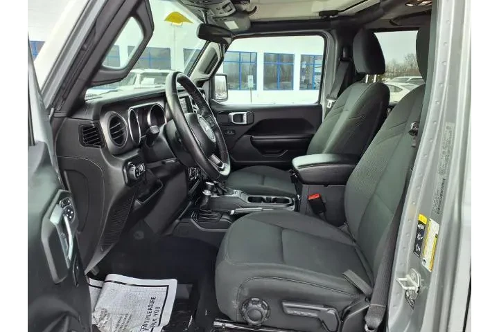 $31889 : Jeep Gladiator 2021 4x4 Spor image 10