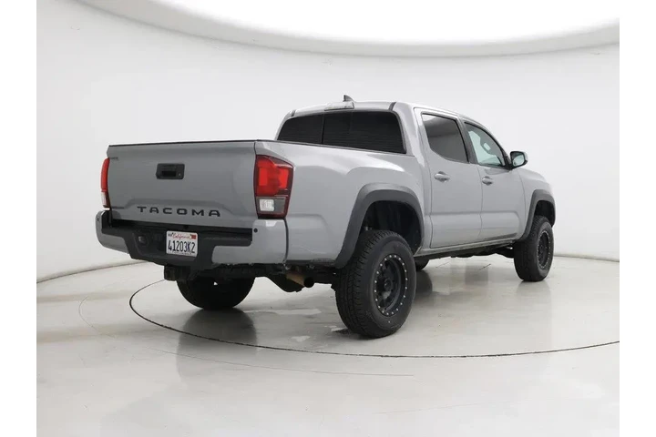 $37998 : Toyota Tacoma 2018 4x4 TRD P image 8