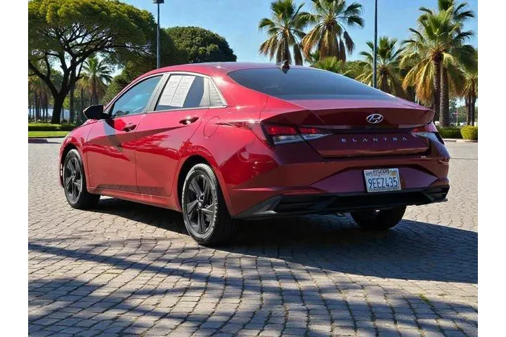 $17168 : Hyundai ELANTRA 2023 SEL 4dr image 7