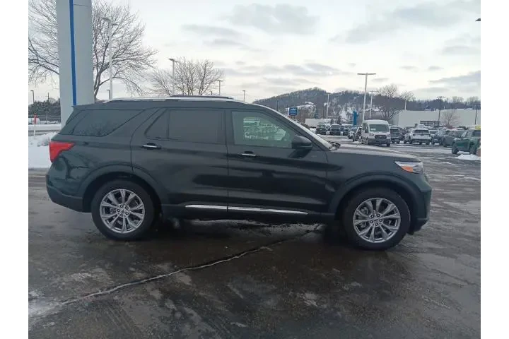 $34885 : Ford Explorer 2024 AWD Limit image 5