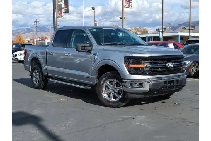 $37740 : Ford F-150 2024 4x4 XLT 4dr image 1