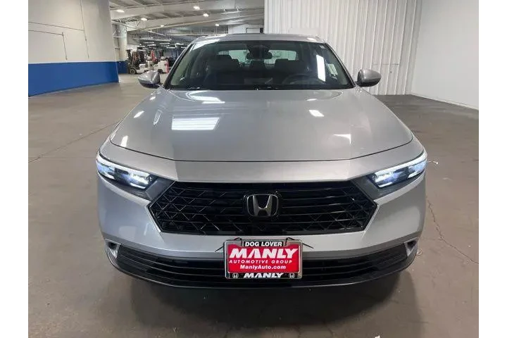 $25921 : Honda Accord 2023 image 8