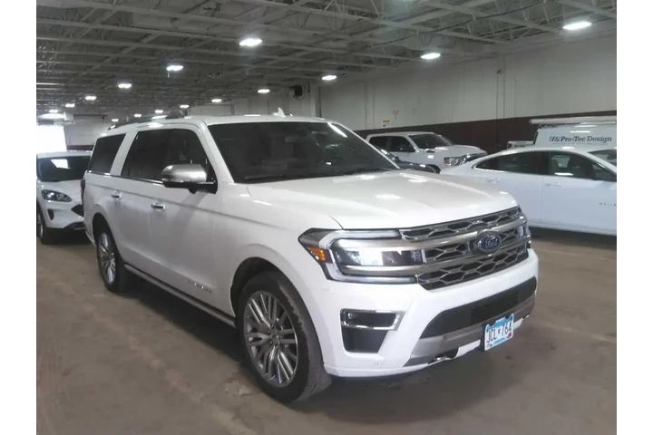 $39899 : Ford Expedition MAX 2022 4x4 image 2