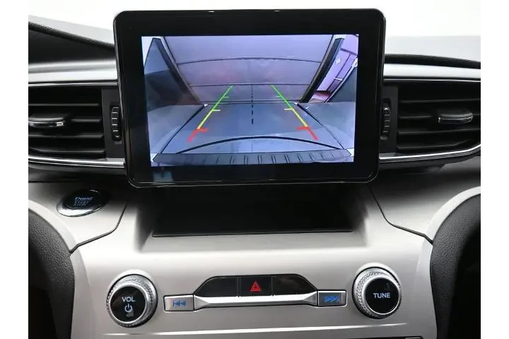 $27899 : Ford Explorer 2022 XLT 4dr S image 3