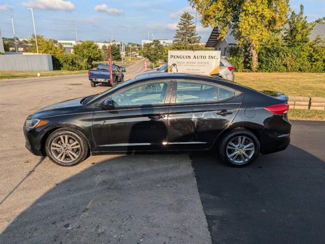 $9990 : 2017 Elantra Value Edition image 3